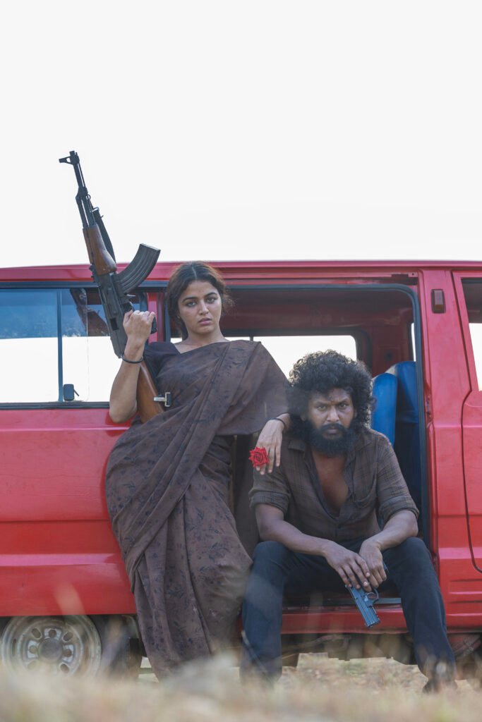DC movie review/thiraiosai.com